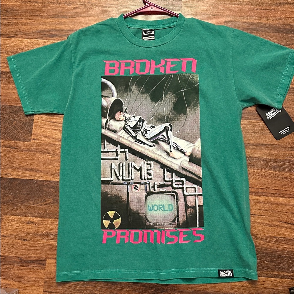Broken Promises tee - Picture 5 of 6